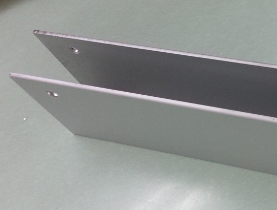 Hadrian 520257 Continuous Aluminum U-Channel | 55" Heavy-Duty (1" Thick Panel/Pilaster) Partition Bracket